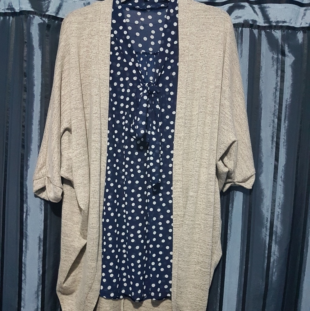 <<<<<SOLD>>>>>>>>4 pc. Bundle - Picture 3 of 7